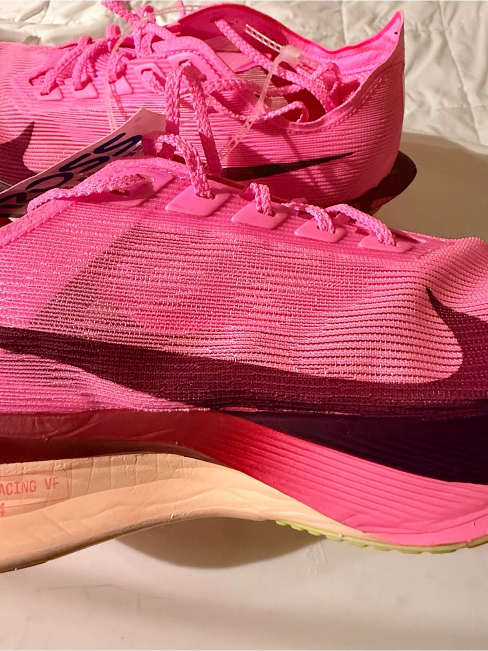 Nike Women's Pink size 7 NWT - Picture 5 of 5
